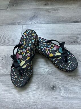 No Boundaries Flip Flops
